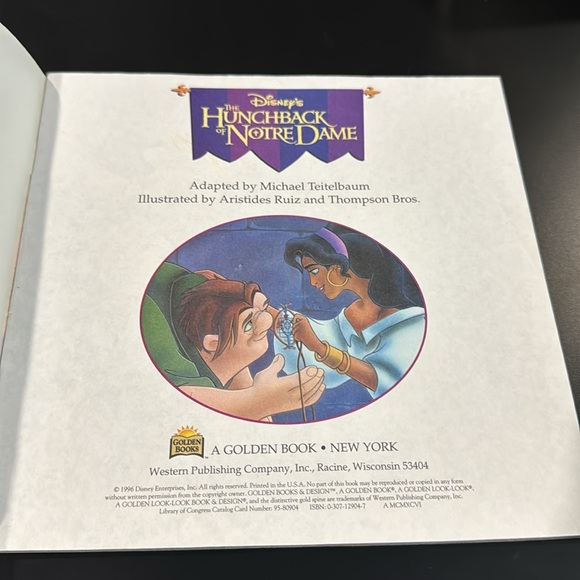 Disney’s The Hunchback of Notre Dame - Softcover Children’s Book - Picture 3 of 9